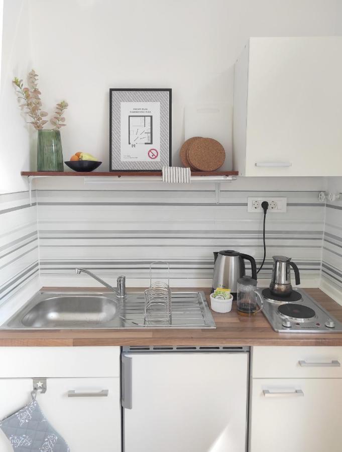 M&r Studio, And Town! Apartma
